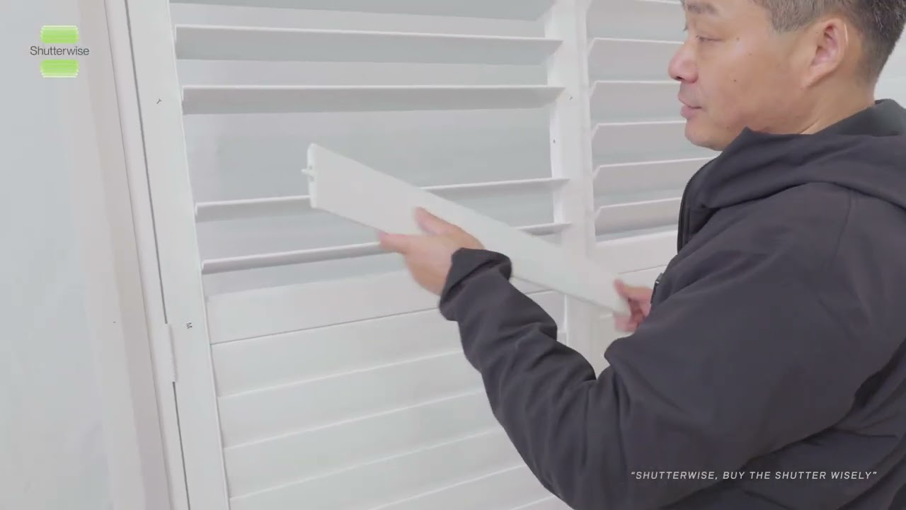 Plantation shutter damaged louvre replacement