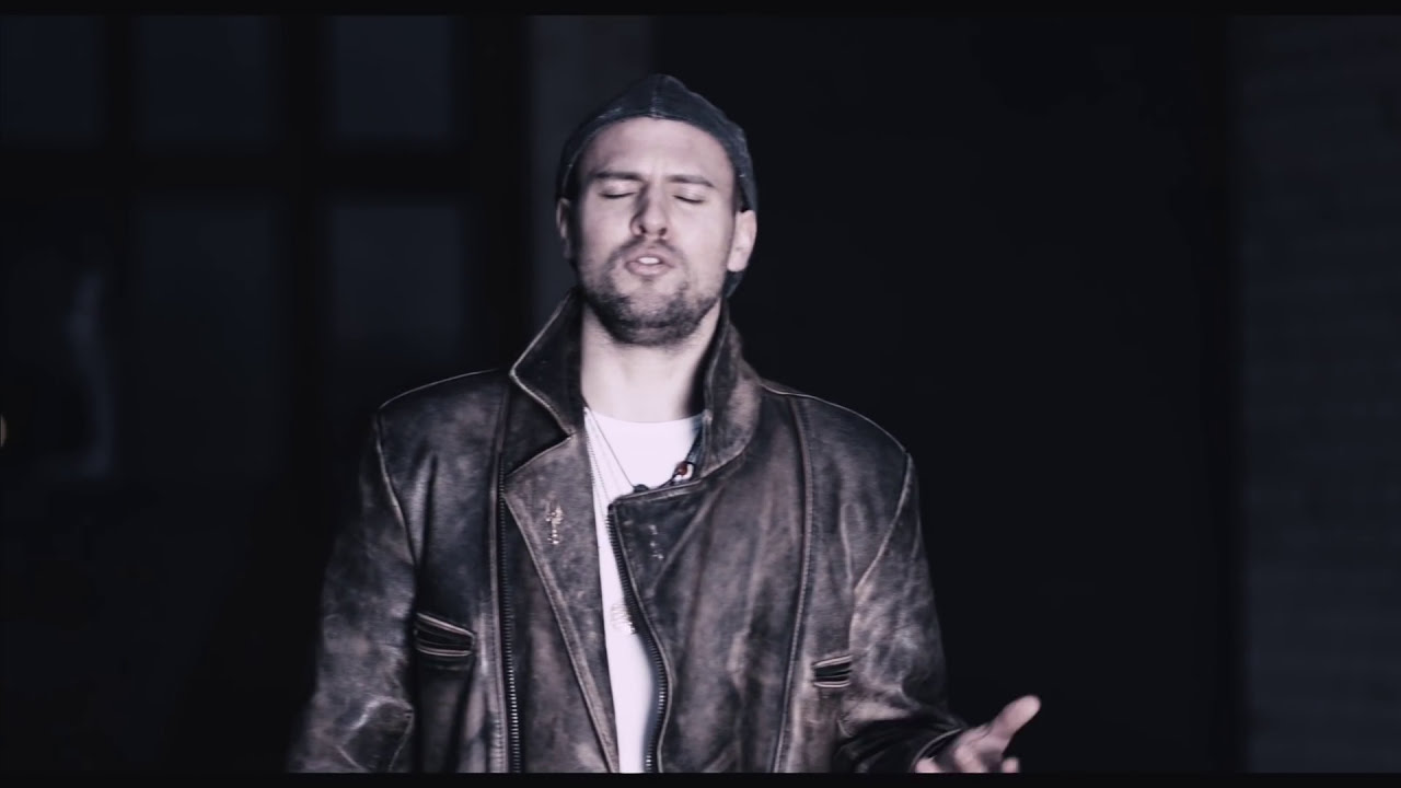 Eric Rylee &bull; Spread Love (Album Version) &bull; [ Official Music Video ]