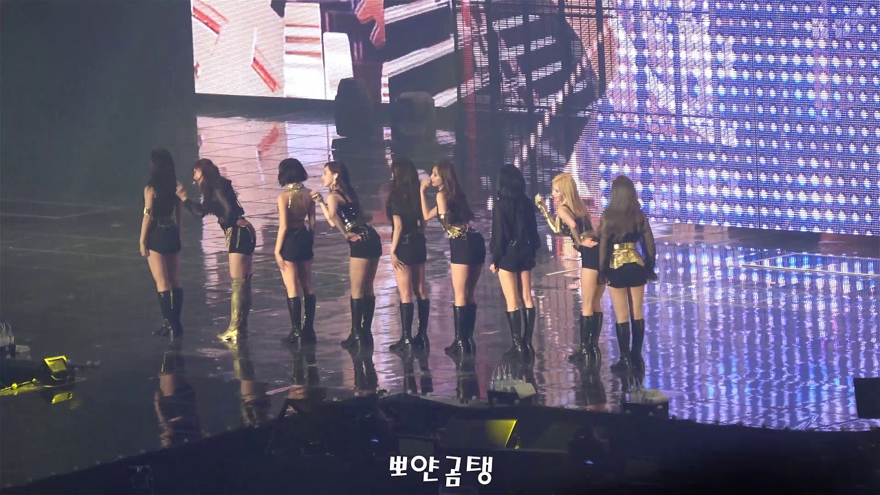 20190526 TWICE WORLD TOUR 2019 ' TWICELIGHTS' - KNOCK KNOCK Remix ver