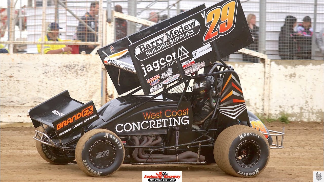 410 Sprintcars Jackpot night at Avalon Raceway! Michael Tancredi