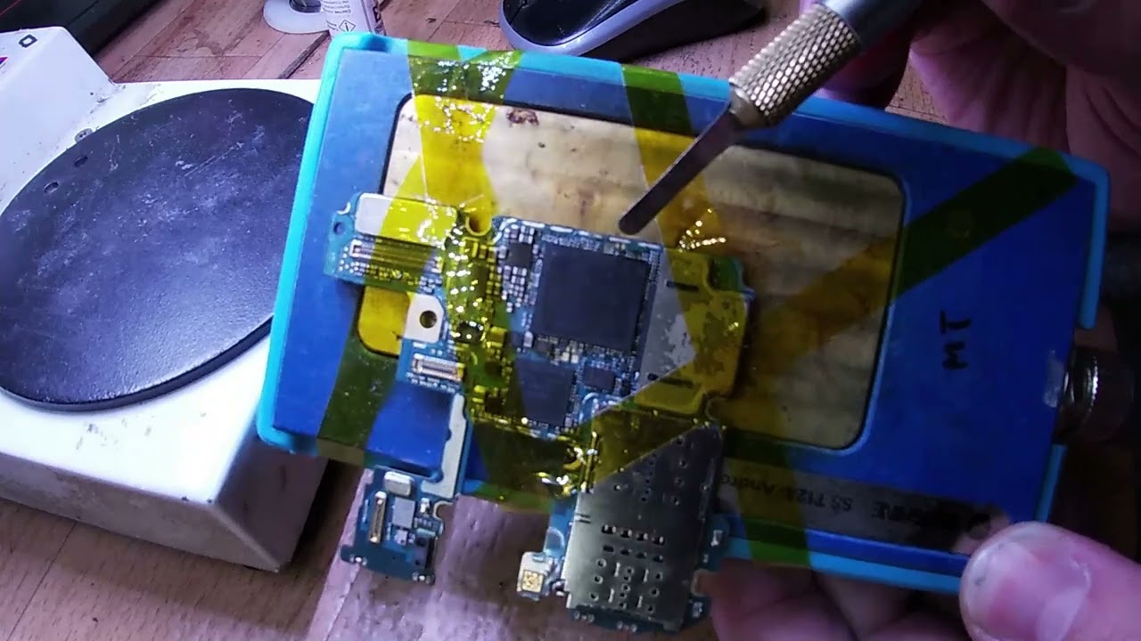 Samsung S20 Plus, G985F, cpu reboll. Перепайка процессора-оперативки.
