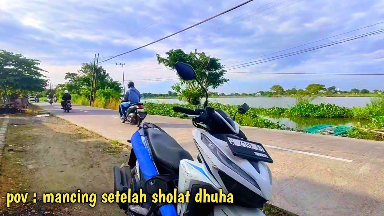 OMG‼️bukan cuma ikan mas dan nila di Parit tepi jalan ini ternyata ada ikan koi dan lele nya juga