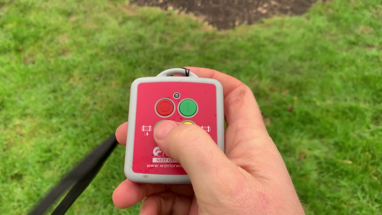 Bebe’s spare wheel carrier and lift