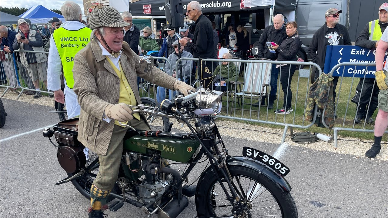 The Vintage Motorcycles Assemble for the 2025 VMCC Banbury Run