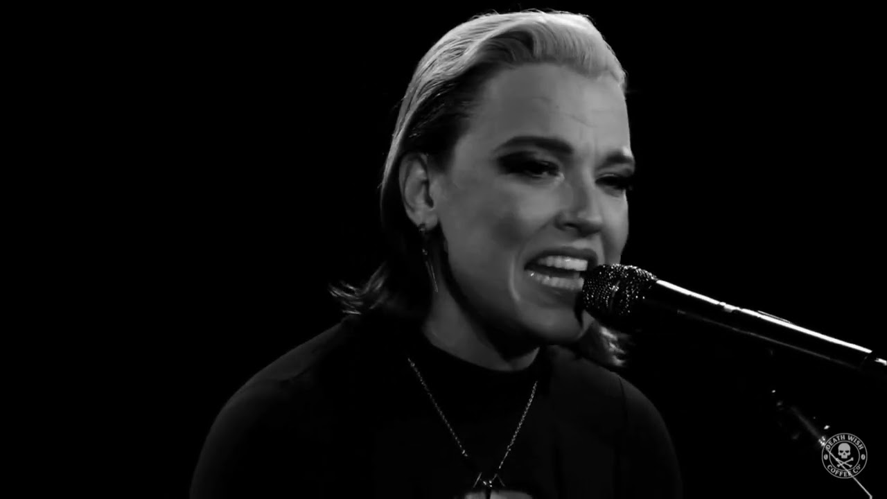 i miss the misery (acoustic) - halestorm (coffee notes 01.13.22)