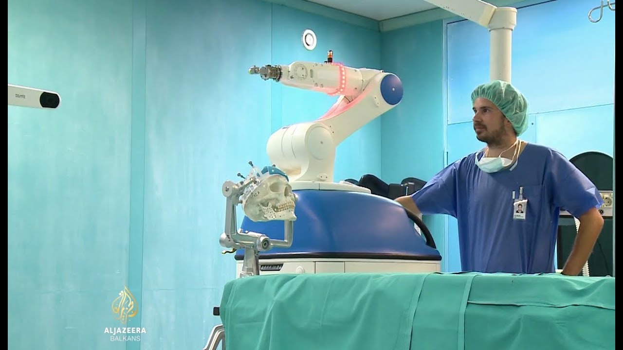 Ronna, robot hirurg iz zagrebačke bolnice Dubrava