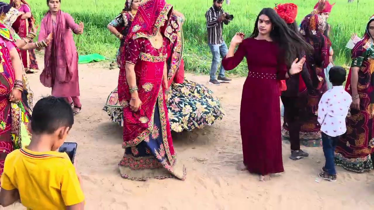 Mero parnyo gyo re irak |  Shekhawati dance #shekhawati #dance #trendingpost 