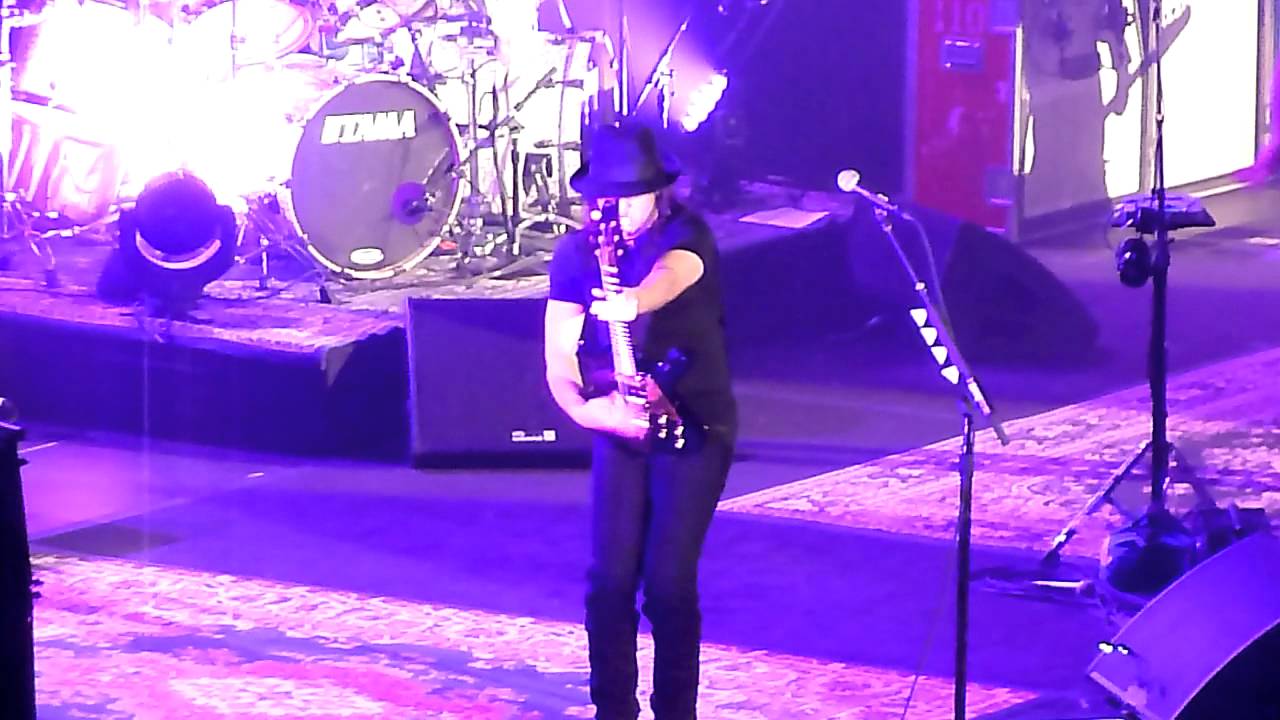 System Of A Down - Prison Song & U-Fig (HD) (Live @ Ziggo Dome, Amsterdam, 17-04-2015)