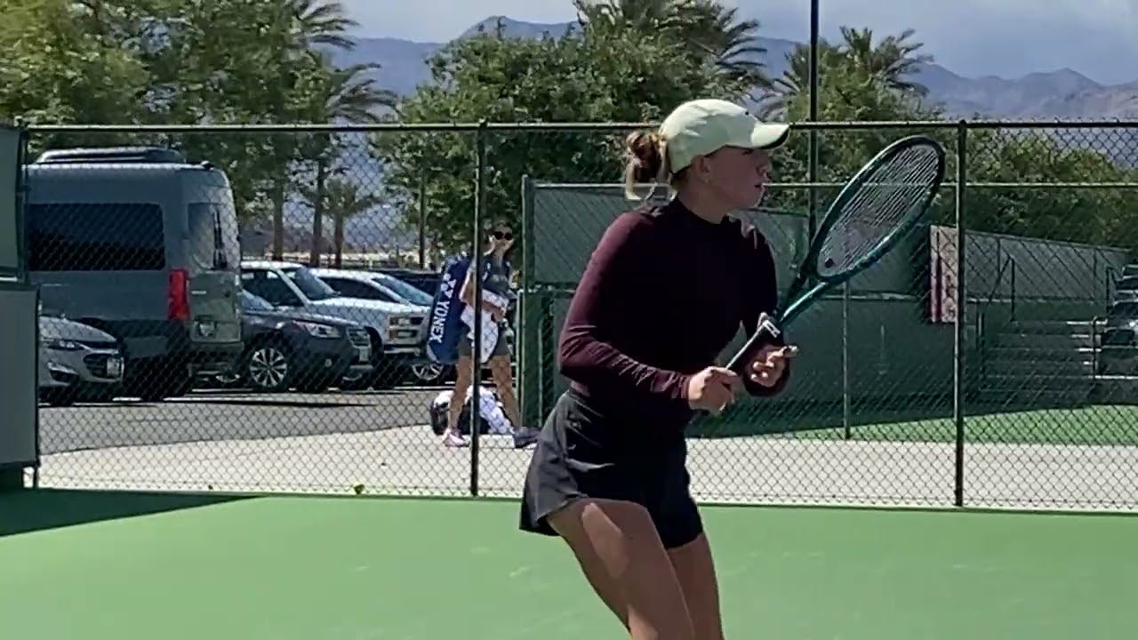 Katerina Siniakova Kristina Penickova Stunning Female Tennis Players Practice #WTA #IndianWells 056