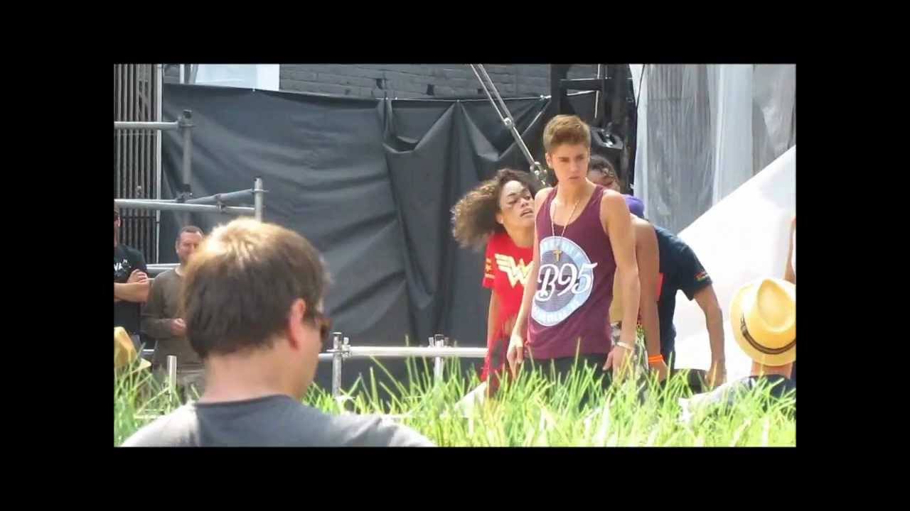 All Around the world/Boyfriend - Justin Bieber MMVAS Soundcheck june 16 2012