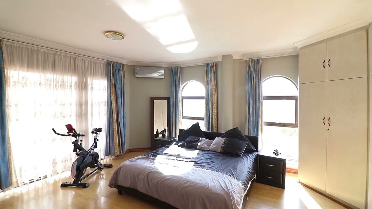 5 Bedroom house for sale in Lenasia South, Johannesburg