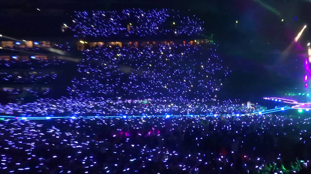 Coldplay - A Sky Full Of Stars (Berlin, 29.06.16)