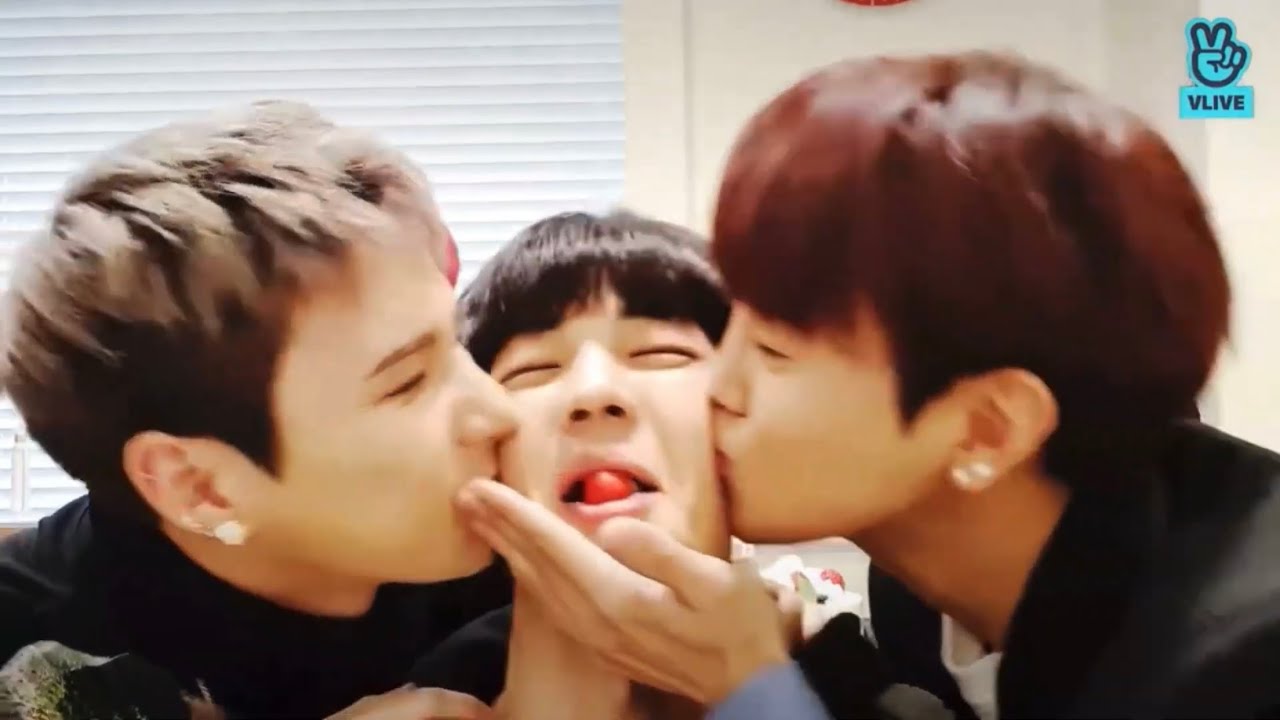 Chan’s birthday 🎂💛 • A.C.E vlive 2019.12.30 [eng sub] 에이스