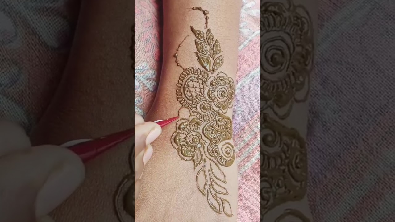 Unique style mehndi design❤ hope you guys are liking it🙏#mehndi#henna#hennadesign#mehndidesign