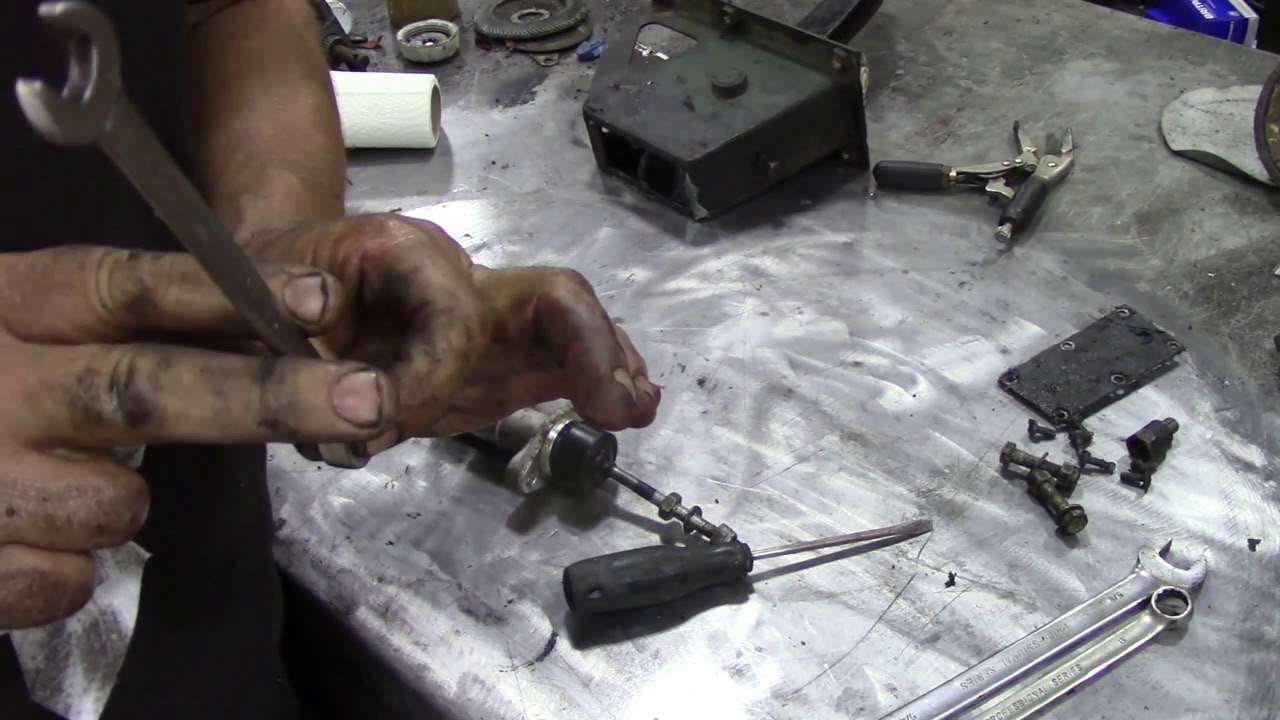Land Rover hydraulic clutch failure. No leaks. What could it be?