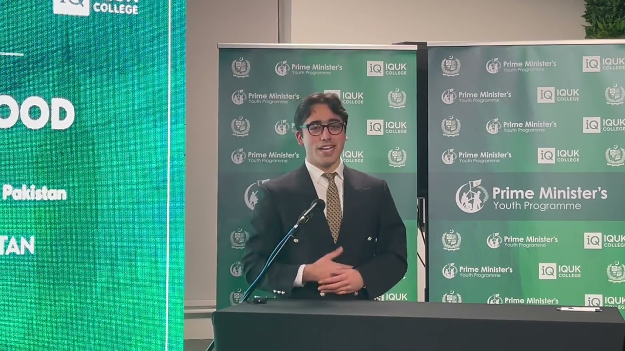 APS attack survivor Ahmad Nawaz addresses the audience at the event in London, sharing a powerful me