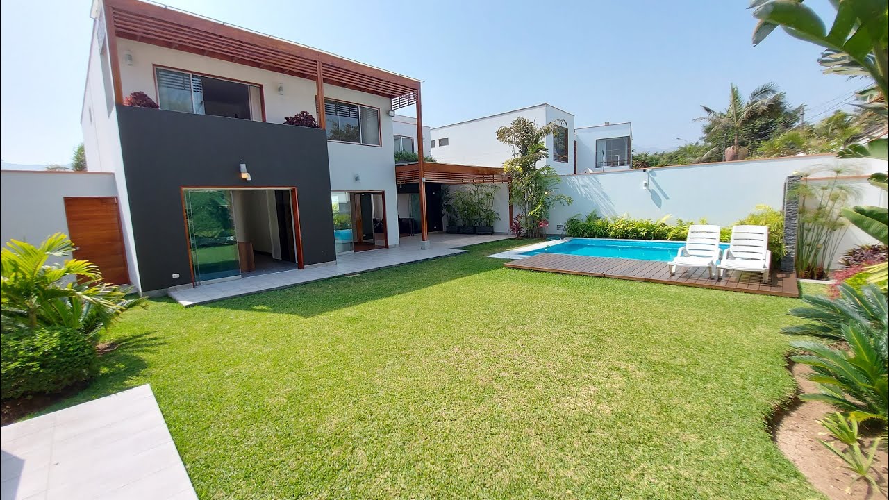 SE VENDE HERMOSA CASA EN CONDOMINIO EN EL SOL DE LA MOLINA