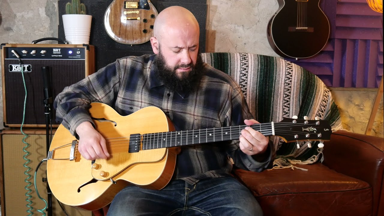 StefanS Lloar 24 - L'archtop dans toute sa noblesse (Sacha Stefanovic)