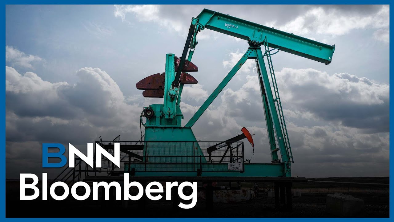 Weaker global demand, stronger greenback bearish for crude oil prices