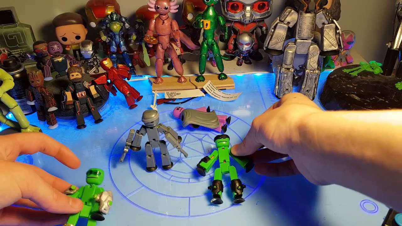 Off The Grid Action Pack VS Customs