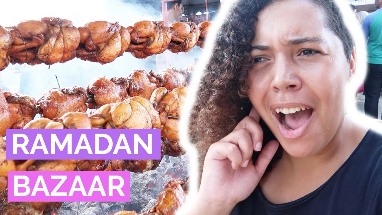 Туристы посещают БАЗАР РАМАДАН - Кота-Бару, Келантан - Малайзия