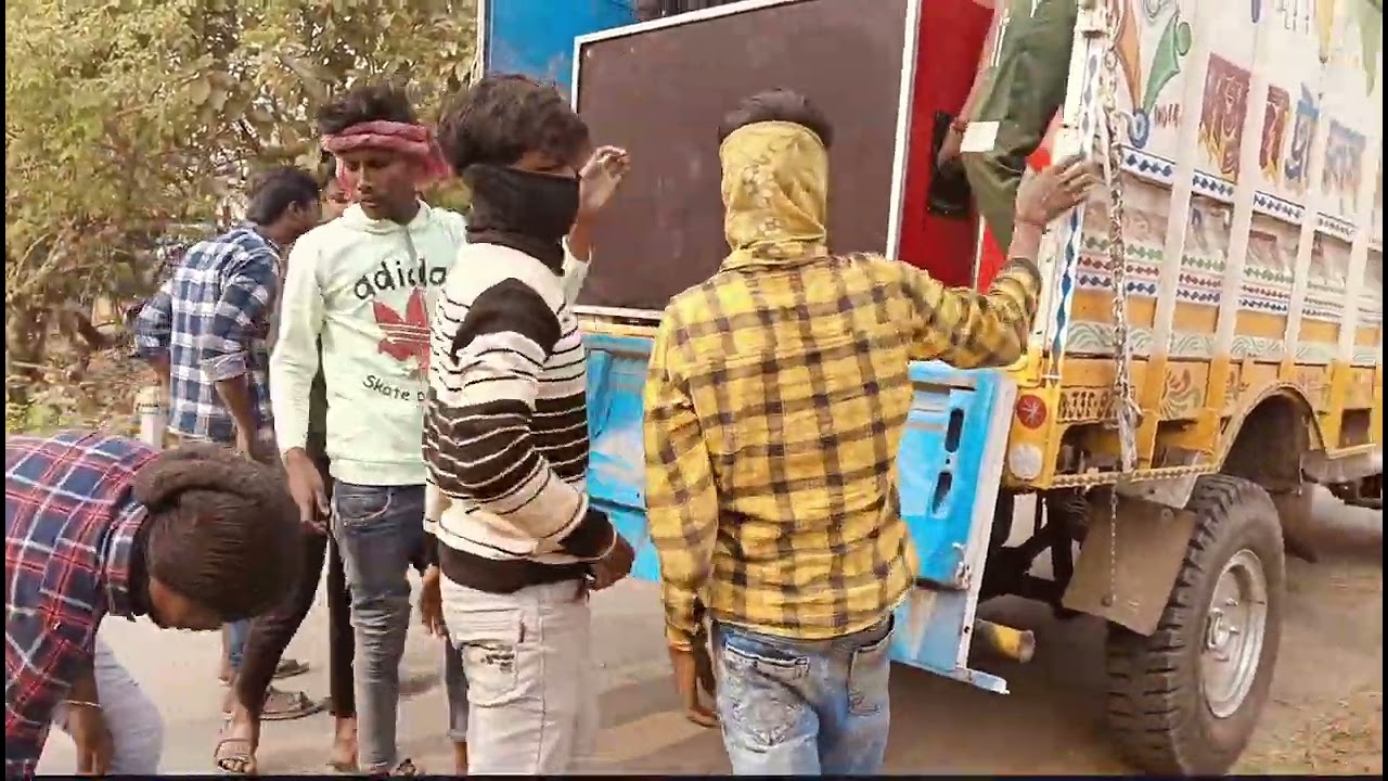 খোকন সাউন্ডের ডবল 30+30 আর Jbl ভারা যাচ্ছে দেখো বন্ধুরা 7699875591/9775695995
