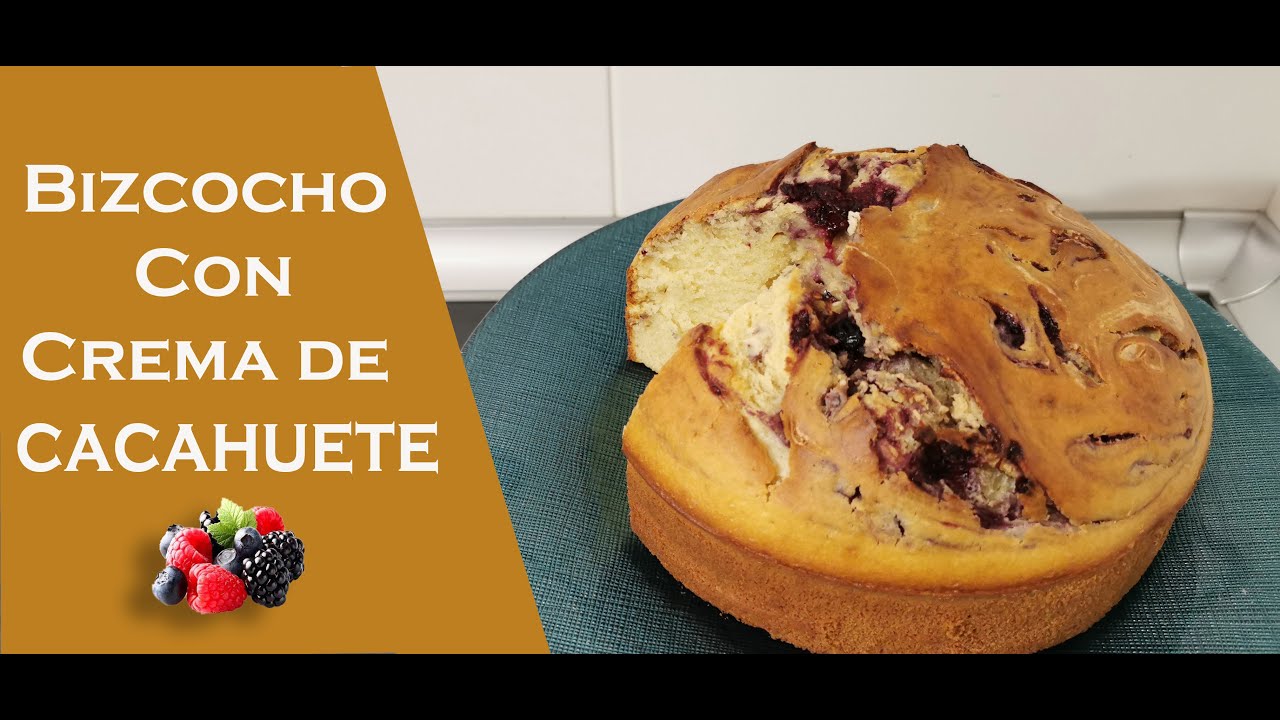 bizcocho crema de cacahuete y frutos rojos en 15 minutos
