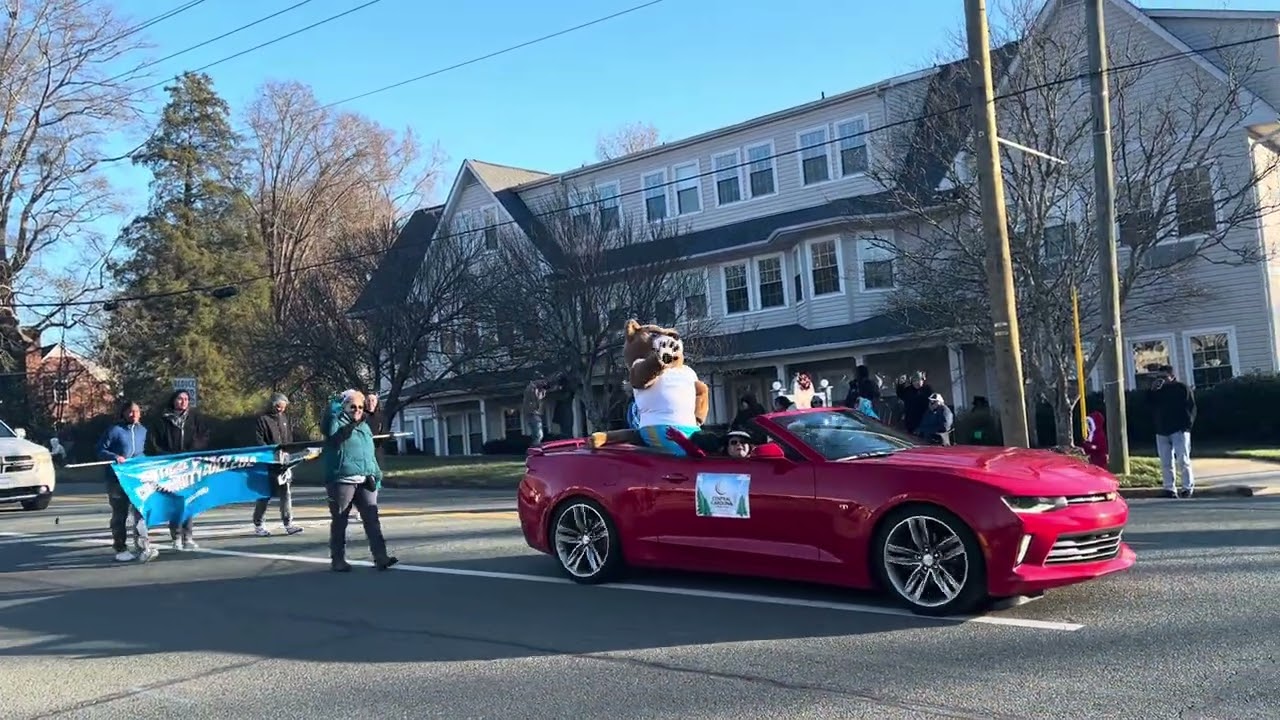 Christmas Parade in Pittsboro NC 