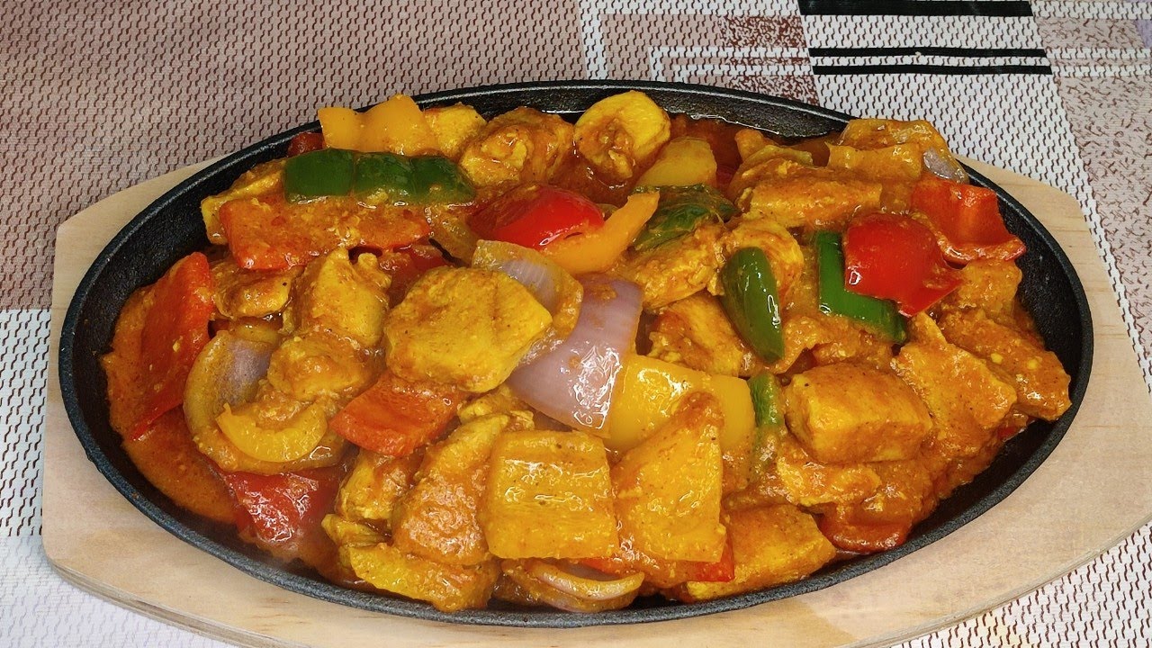 Sizzling Chicken Jalfrezi Recipe by Cooking with Maheeen