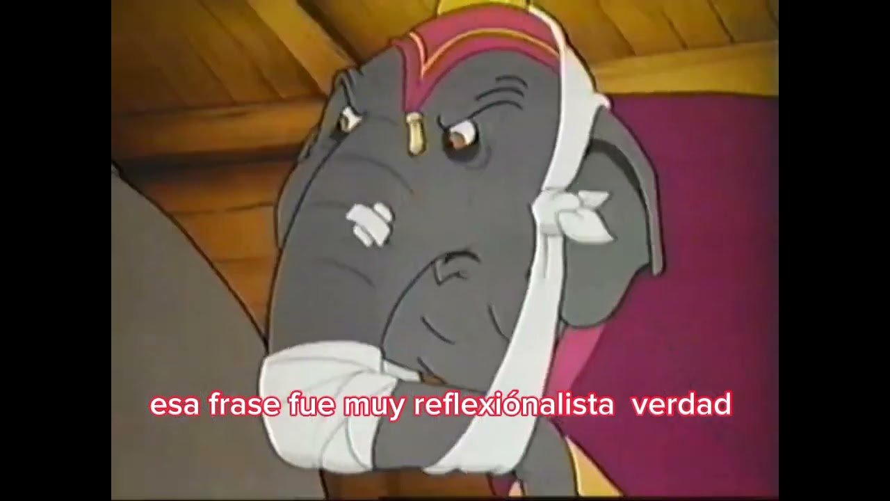 elefante mayor y su grupo se quejan por no hacer bien la pirámide triangular donde participan dumbo