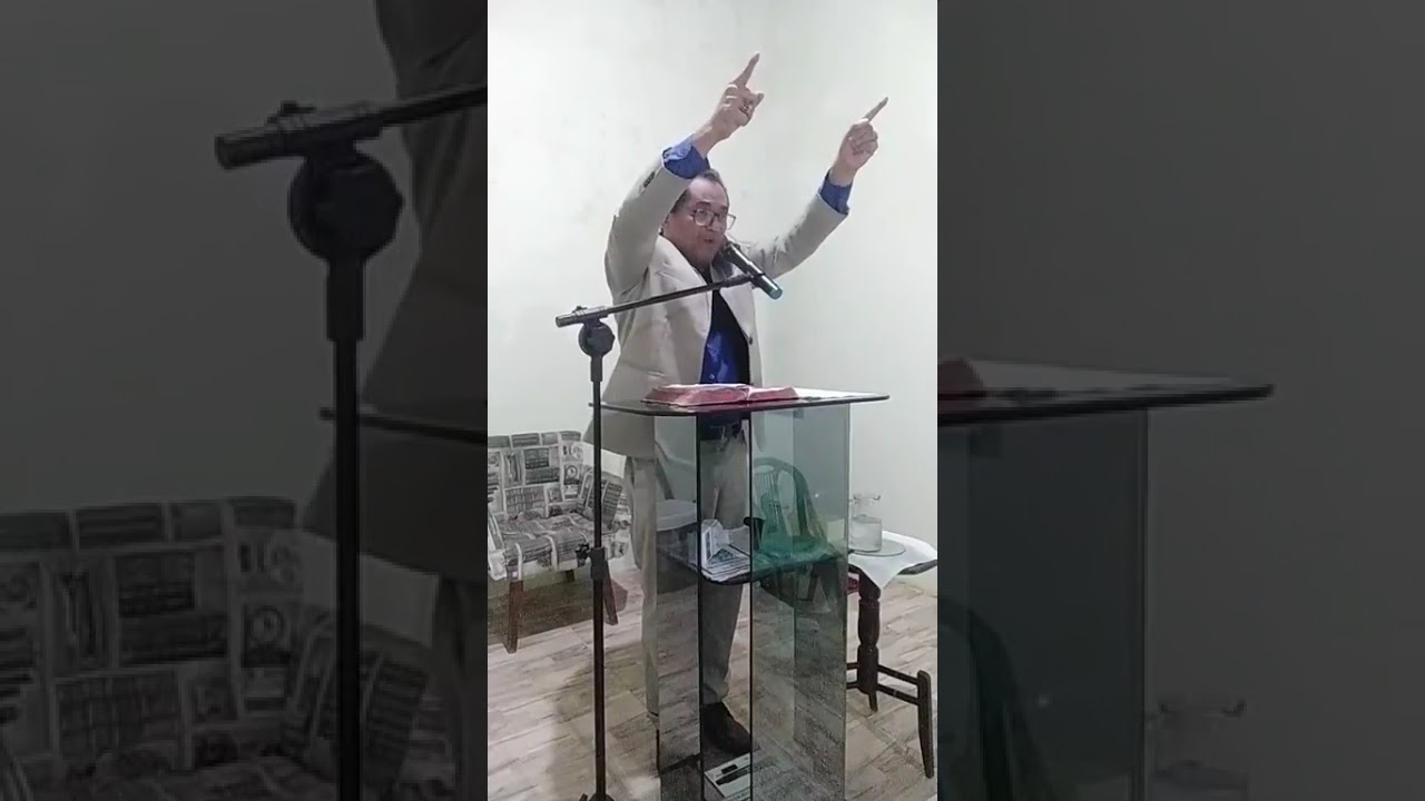 A SUPREMACIA DE CRISTO.