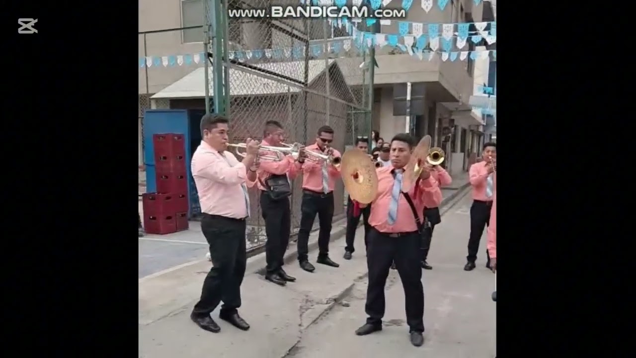 BANDA ARMONÍA CHOSICA - A ti madre querida