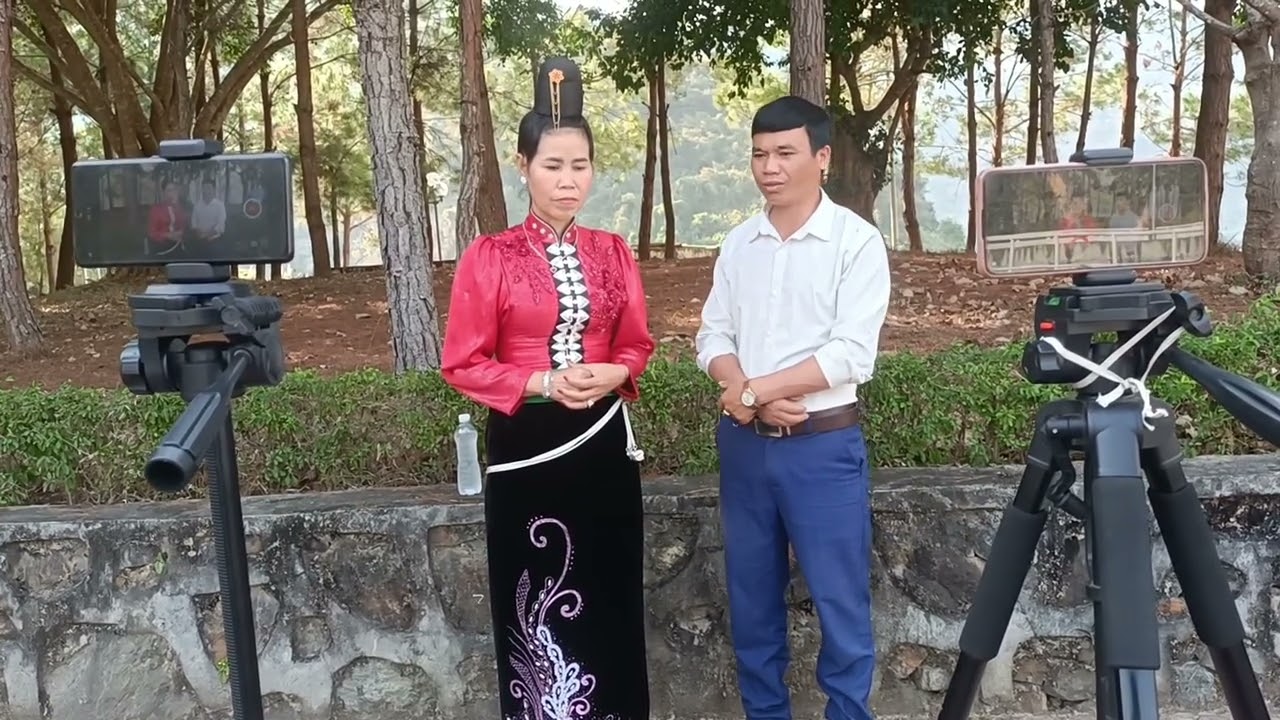 Giọng ca Hà Sơ 