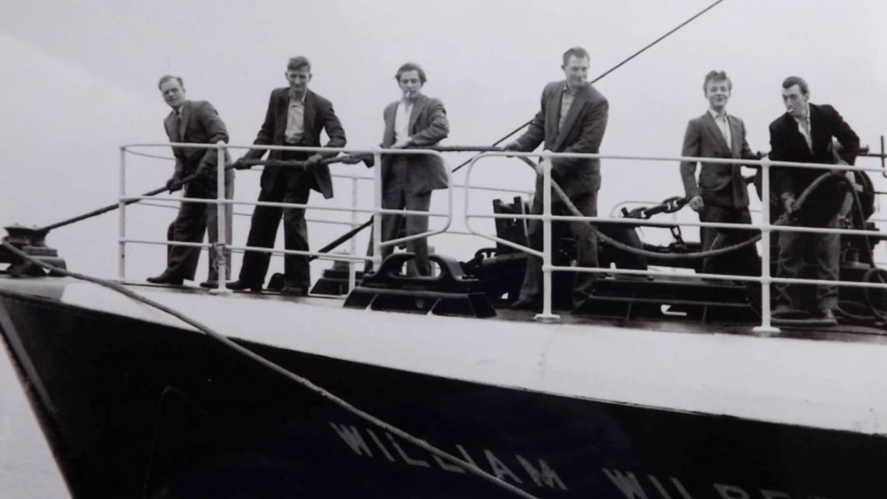 Hull fishermen.......The way we were