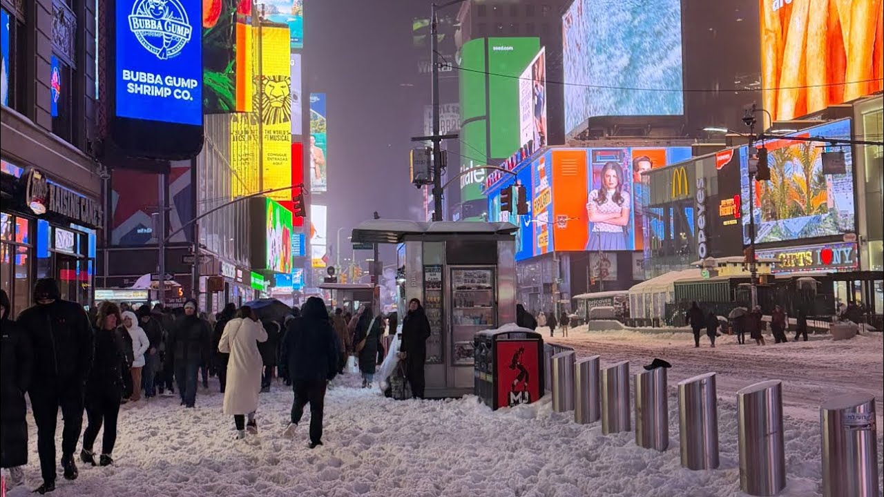 Snow Falling in Times Square During One of NYC’s Coldest Nights- SLOW VERSION 