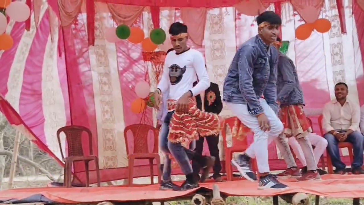 MY TEAMS DANCE SHOW CHUNARIYA LELE IHA#kheshari #bhojpurisongdancevideo #comedyvideosdance @BCC