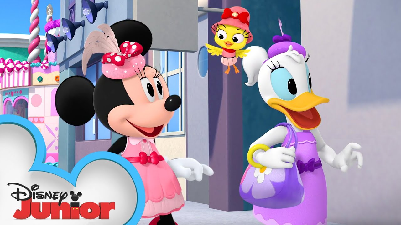 Run Daisy, Run! | Minnie's Bow-Toons | @disneyjr