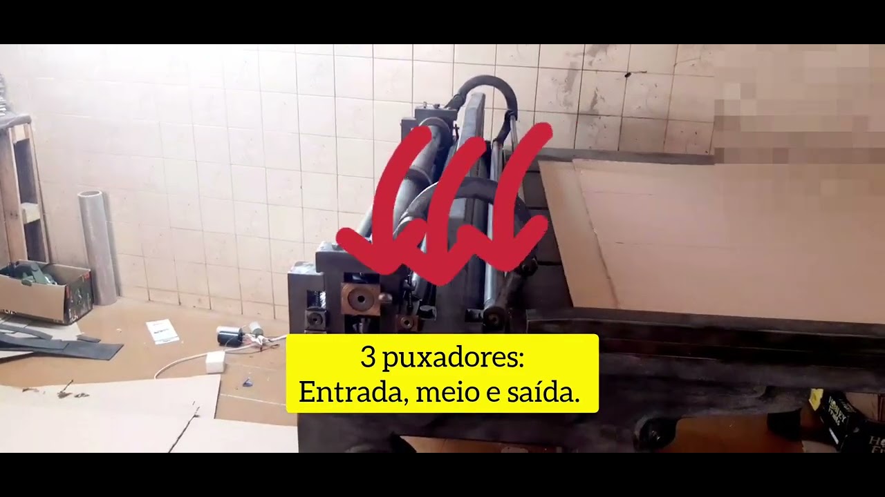 M&aacute;quina Riscador De Papel&atilde;o Com Puxador 113cm Com Puxador