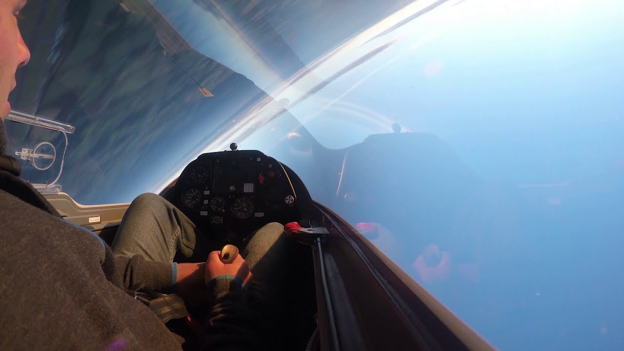 Glider Aerobatics with Guy Westgate in an MDM-1 Fox - Lasham Gliding - UHD 4k