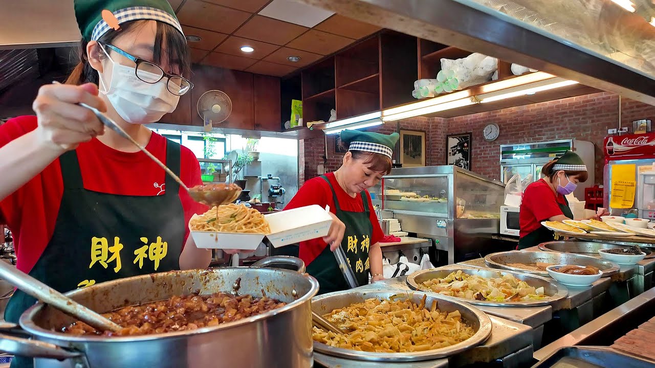 傳承三代80年滷肉飯！財神爺魯肉飯-台中美食/An 80-Year-Old Shop！Braised Pork on Rice-台灣街頭美食