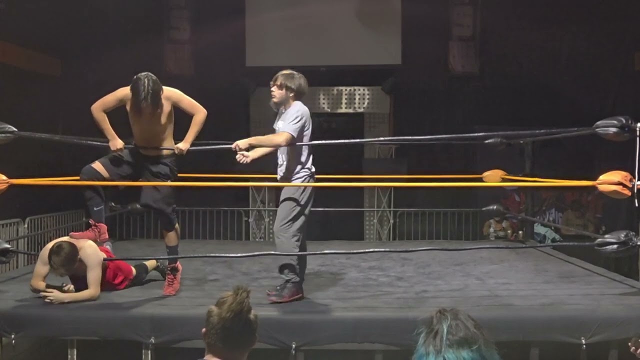 Thaddeus Cole  vs Hot Cheeto!