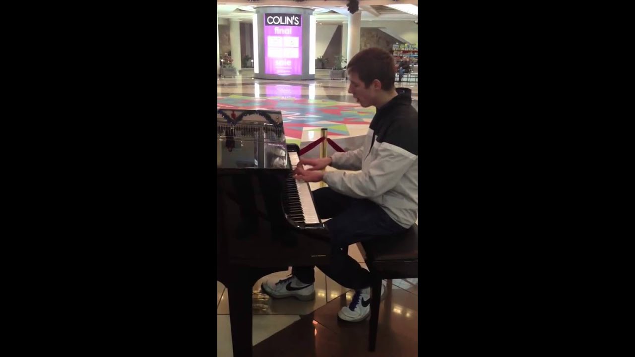 Belarus Minsk Stolica Shopping Center Piano Show