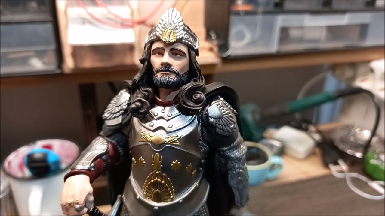 King Aragorn mini epics Lord of the rings Weta workshop/Unboxt