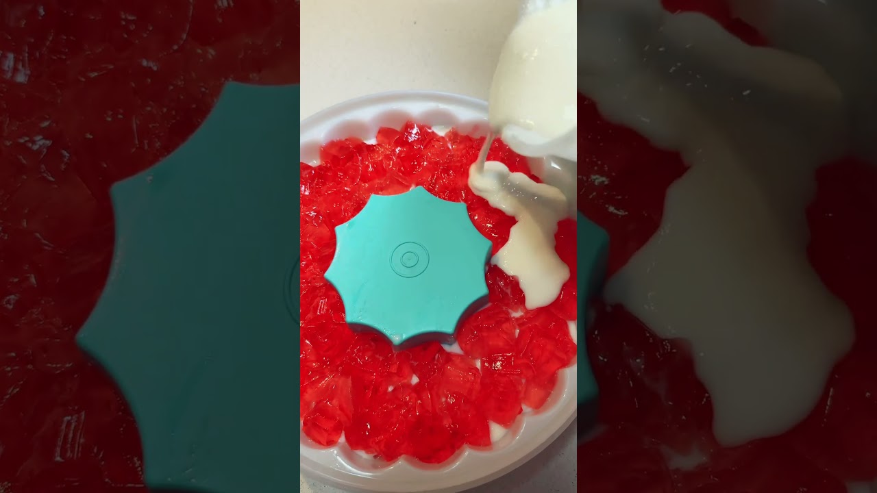 Форма для желе и слоёных салатов от Tupperware с легкостью украсит ваш стол.0966837979❤️ #рецепты
