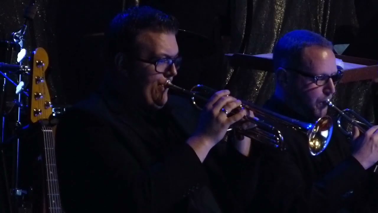 MOMENT FOR MORRICONE - Brass-Sax Petersfehn