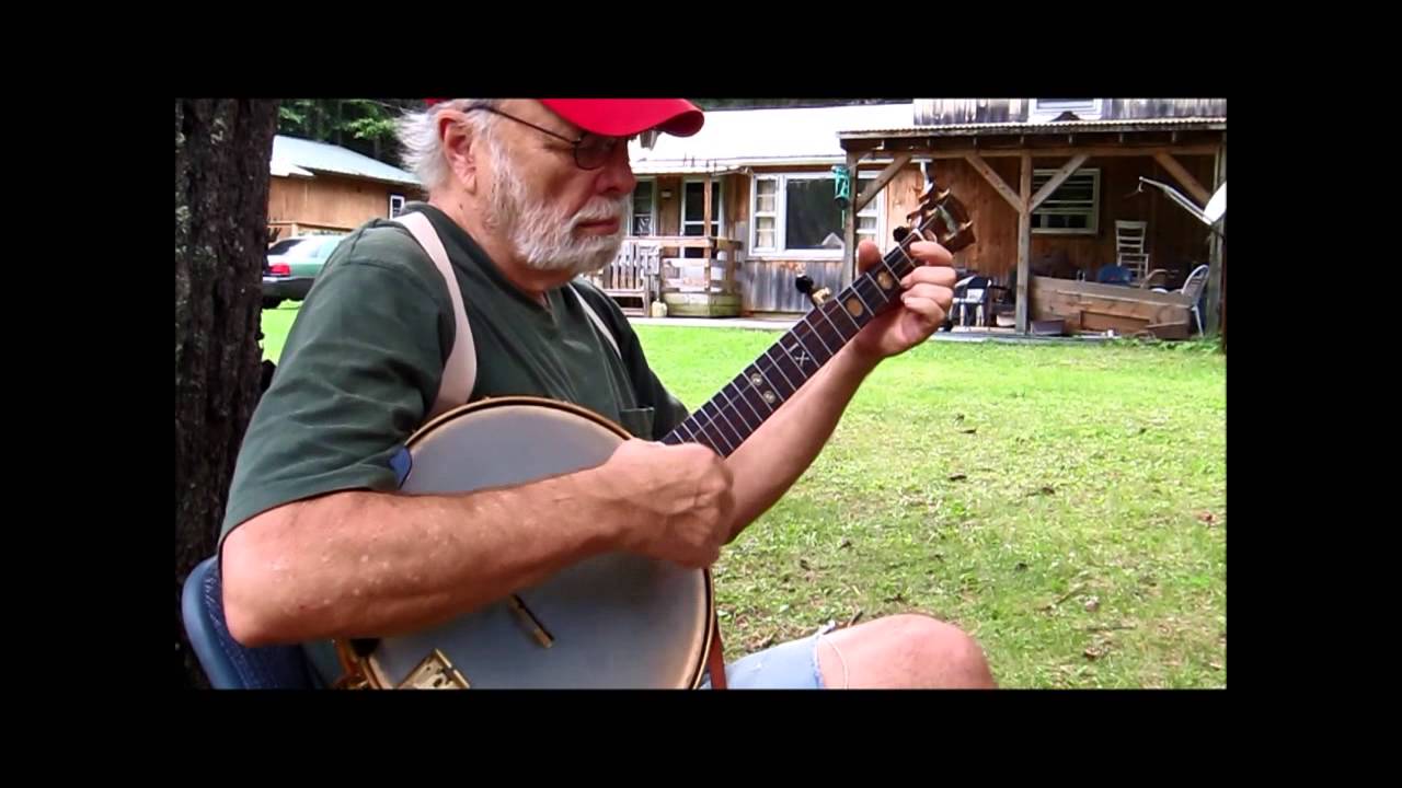 Mole in the Ground - Dwight Diller, banjo
