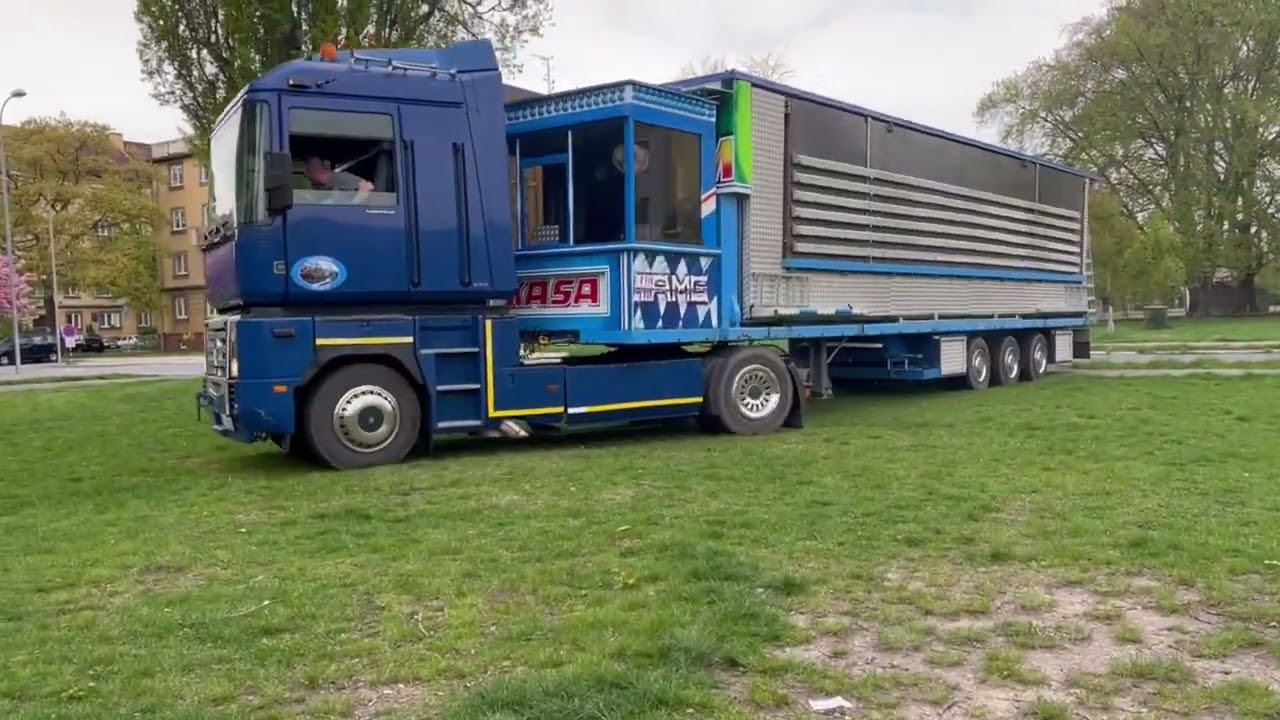 Pardubický lunapark Rochl Příjezd na Duklu