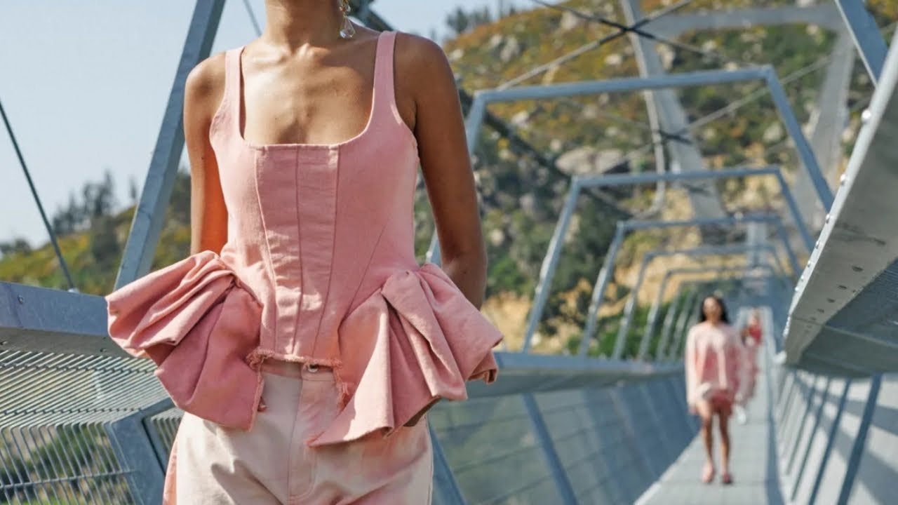 MARQUES ALMEIDA - FALL WINTER 2021 / 22