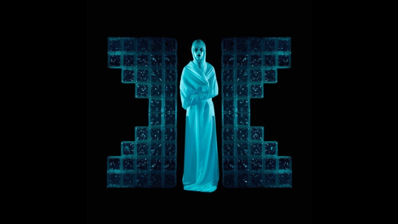Drab Majesty - 