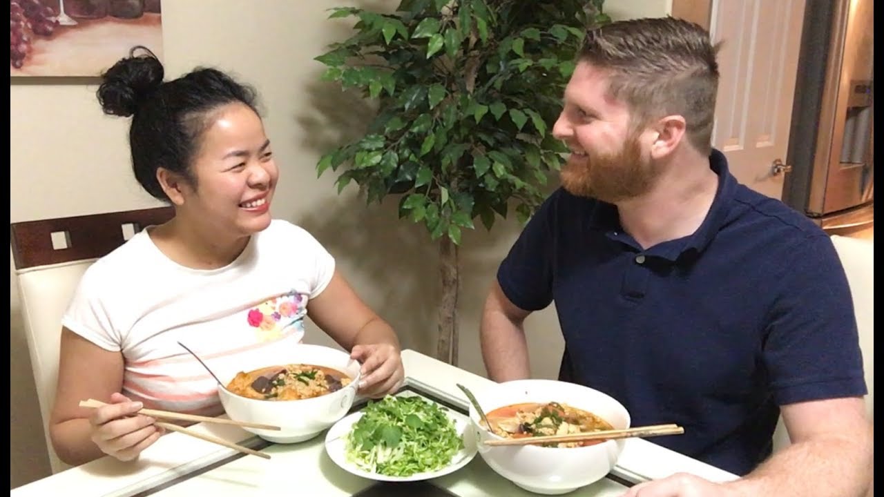 Nấu bún riêu ở Mỹ nhanh và khác như thế nào? Cuộc sống Mỹ #95